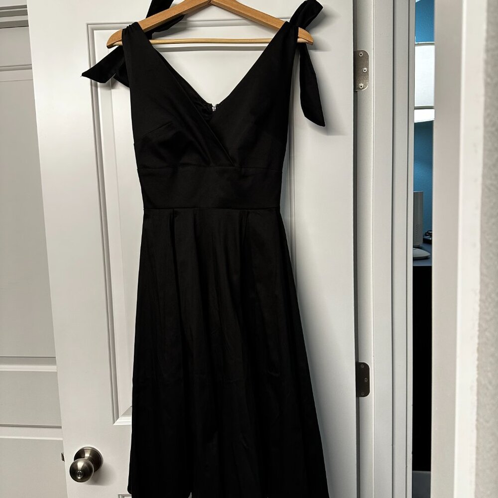 Deadly Dames "Tie Me Up" Swing dress